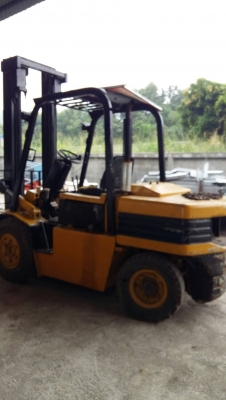 ขายโฟคลิฟท์5ตันน้ำหนักรถ6555กิโลราคา220,000ครับ ขายโฟคลิฟท์5ตันน้ำหนักรถ6555กิโลราคา220,000ครับ