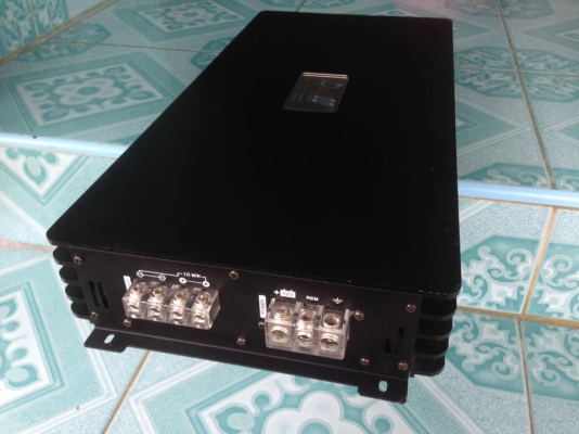 แอมป์คลาสดี DATT2000.1D สภาพสวยเดิมๆ ใช้งานปกติ เนื้อเบสดีมาก ขับซับ10&quot;-12&quot;หล่อ(ว้อยไม่เกิน3.5&quot;กำลังดี)ขาย 2950 บาท สนใจ0892425454 อยู่สระบุรีส่งได้