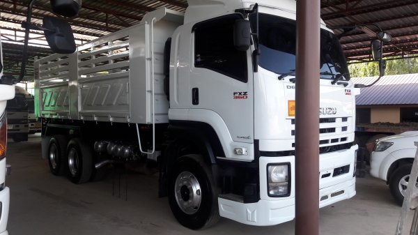 ขาย ISUZU 360 ปี57 แม่ลูกรถสวย สดขั้นเทพยางเต็ม  หมด22เส้น ราคาต่อลองได้ที่รถครับ เดิมๆทุกอย่าง เก็บแต่สีกะบะ มีสองพ่วง ครับ อีกคันวิ่งงานอยุ่ปี56