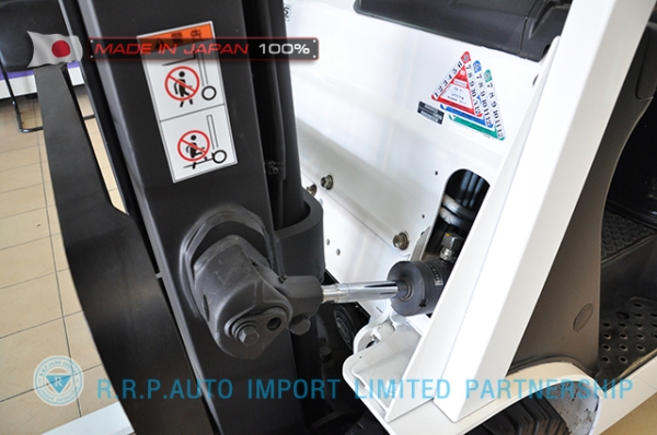 ขายรถโฟล์คลิฟท์มือสอง NISSAN รุ่น NL01-000188 ราคา 175,000 บาทนำเข้าจากประเทศญี่ปุ่น 100\% ไม่เคยใช้งานในประเทศไทย