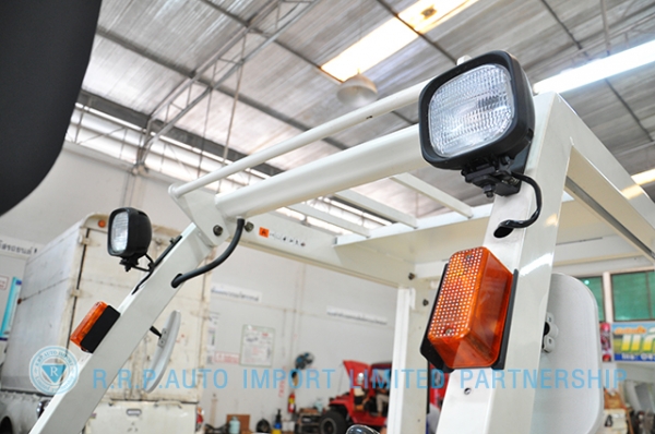 ขายรถโฟล์คลิฟท์มือสอง NISSAN รุ่น NL01-000188 ราคา 175,000 บาทนำเข้าจากประเทศญี่ปุ่น 100\% ไม่เคยใช้งานในประเทศไทย