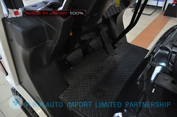 ขายรถโฟล์คลิฟท์มือสอง NISSAN รุ่น NL01-000188 ราคา 175,000 บาทนำเข้าจากประเทศญี่ปุ่น 100\% ไม่เคยใช้งานในประเทศไทย