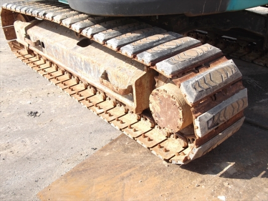 ขายรถขุดนำเข้าจากประเทศญี่ปุ่น kobelco sk135 yy05 รุ่น8 เครื่องยนต์ คอมมอลเรล สนใจติดต่อสอบถาม 092-3309229 อีด