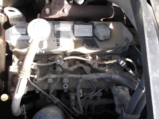 ขายรถขุดนำเข้าจากประเทศญี่ปุ่น kobelco sk135 yy05 รุ่น8 เครื่องยนต์ คอมมอลเรล สนใจติดต่อสอบถาม 092-3309229 อีด