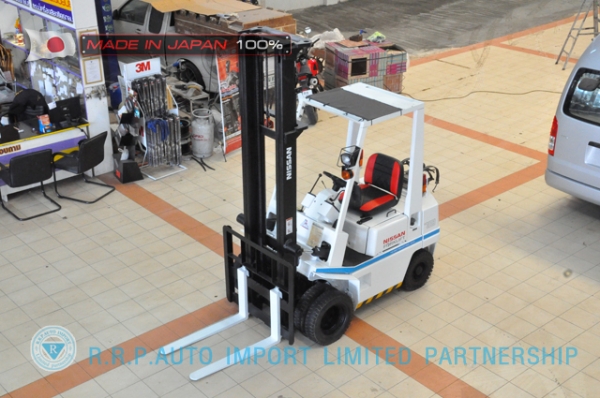 ขายรถโฟล์คลิฟท์มือสอง NISSAN รุ่น H01A15-004203 ราคา155,000 บาทนำเข้าจากประเทศญี่ปุ่น 100\% ไม่เคยใช้งานในประเทศไทย