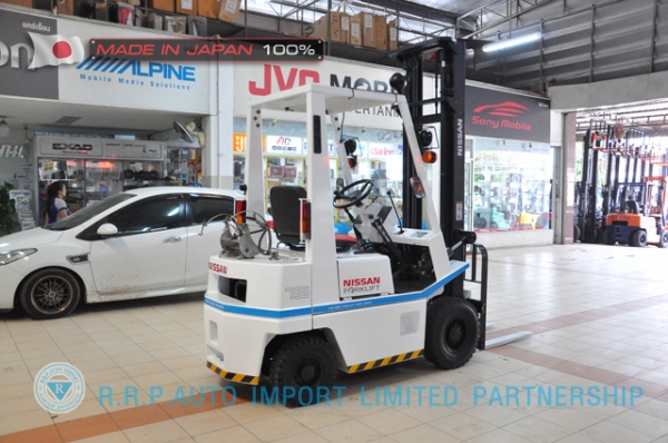 ขายรถโฟล์คลิฟท์มือสอง NISSAN รุ่น H01-001314 ราคา130,000 บาทนำเข้าจากประเทศญี่ปุ่น 100\% ไม่เคยใช้งานในประเทศไทย