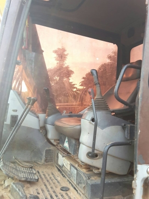 ขาย!! >>> Komatsu Pc98US <<< พร้อมใช้งาน ไฟฟ้าครบ เครื่องดีปั้มแรง เอกสารอินวอย ขาย!! >>> Komatsu Pc98US <<< พร้อมใช้งาน ไฟฟ้าครบ เครื่องดีปั้มแรง เอกสารอินวอย