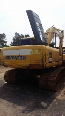 ขาย 1,650,000 KOMATSU pc 200-7 ทำงาน 5,000 ชั่วชทม. เครื่องดี โช่หนา เอวแน่น ปั้มดีไฟฟ้าครบ  เอกสารเล่มทะเบียน รถอยู่ ยโสธร 090-772-3710 090-772-3708