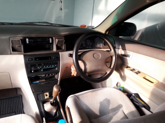ALTIS 1.6E ปี2002  เกียร์ธรรมดาแท้ๆ นิ่งๆ แรง รถบ้าน สมบูรณ์