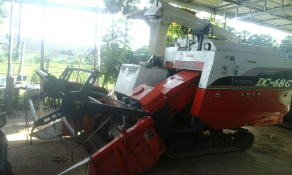 ขายรถเกี่ยวข้าว KUBOTA DC68G ปี53 รถสวยสภาพดี ตอนนี้ทำงานอยู่ สภาพพร้อมใช้งาน เอกสารเล่มทะเบียนพร้อมโอน ราคา295,000 สนใจโทร 090-8588220คุณนะ 093-3258446คุณบิว หรือเข้าดูสินค้าอื่นๆได้ที่ www.narong2truck.com หรือ www.truck.in.th/498 หรือเพจFacebook ณรงค์ ขายรถเกี่ยวข้าว KUBOTA DC68G ปี53 รถสวยสภาพดี ตอนนี้ทำงานอยู่ สภาพพร้อมใช้งาน เอกสารเล่มทะเบียนพร้อมโอน ราคา295,000 สนใจโทร 090-8588220คุณนะ 093-3258446คุณบิว หรือเข้าดูสินค้าอื่นๆได้ที่ www.narong2truck.com หรือ www.truck.in.th/498 หรือเพจFacebook ณรงค์
