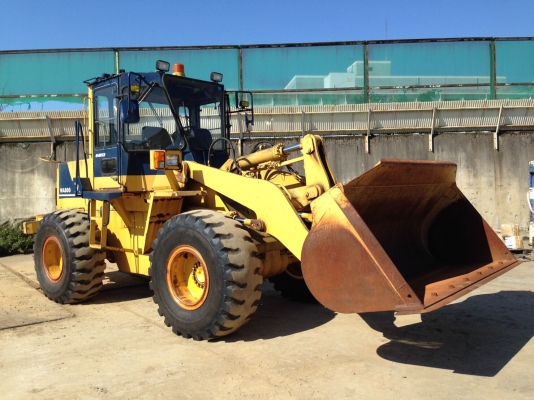 KOMATSU WA300-1 ซีเรียล 30,000 ญี่ปุ่นแท้ โทร.090-986-2521 อ๊อบ