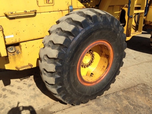 KOMATSU WA300-1 ซีเรียล 30,000 ญี่ปุ่นแท้ โทร.090-986-2521 อ๊อบ