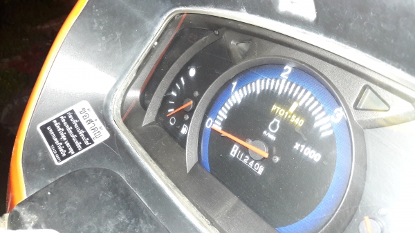 ขายรถไถL3608ใบมีดผาลพรวนพร้อมใช้ครับ ขายรถไถL3608ใบมีดผาลพรวนพร้อมใช้ครับ