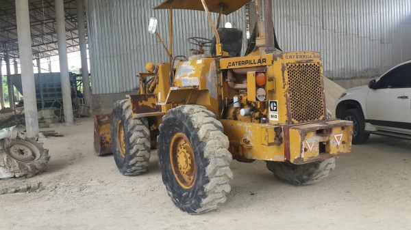 ขายรถตัก910 ตามสภาพพร้อมใช้ ติดต่อคุณอ๊อฟพิจิตร086-737-9991