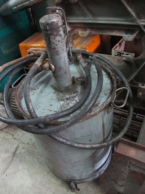 ขายถังอัดจารบีใช้ลม ของอเมริกา ขายถังอัดจารบีใช้ลม ของอเมริกา