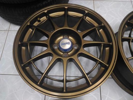 ล้อ ENKEI แมงมุม ขอบ 17 สภาพดี ไม่มีซ่อม ทำสีมาอย่างเดียว มีริ้วรอยบ้างตามการใช้งาน  ทั้งชุด 6,900.- เทิร์นได้ ใส่ฟรี ส่งทั่วไทยค่ะ