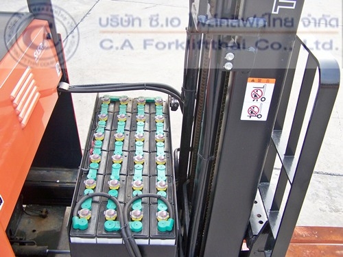 ขาย รถโฟล์คลิฟท์ไฟฟ้า TOYOTA รุ่น 7FBR15