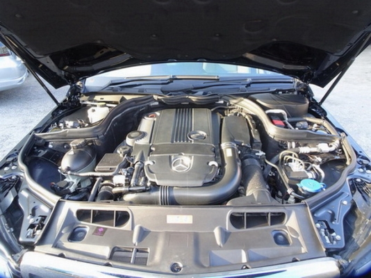BENZ C200 W204 1.8CGI AT ปี 2013