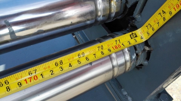 ** Sold ** แท่นม้วนเหล็กแผ่นประกอบใหม่ ขนาด 6 ฟุต 180 cm เพลาตัน ม้วนหนา 3 mm ไฟ 380V สวยๆพร้อมใช้