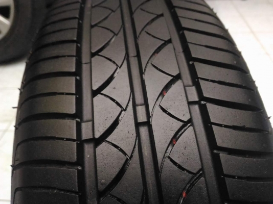 ยาง Maxxis ma-307  175 65 15 ผลิตปี 2016 ถอดจาก New Jazz GK  เห็นตุ่มเลือนๆ ไม่มีปะ ขายถูก 4 เส้น 3800.-NETใส่ ถ่วงฟรี