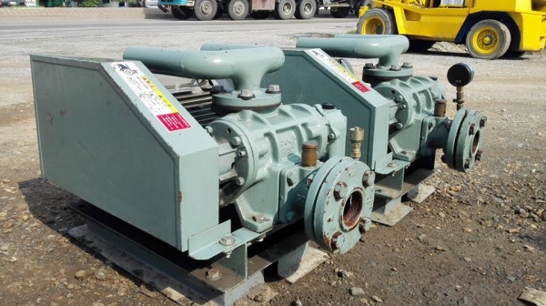 ** SOLD ** รูทโบวเวอร์ญี่ปุ่น ANLET JAPAN มอเตอร์ HITACHI 3 HP 200V 3 สาย สภาพสดน้ำมันใสๆลงตู้ใหม่ๆไม่ต้องกลัวช้ำมาเทสได้!!