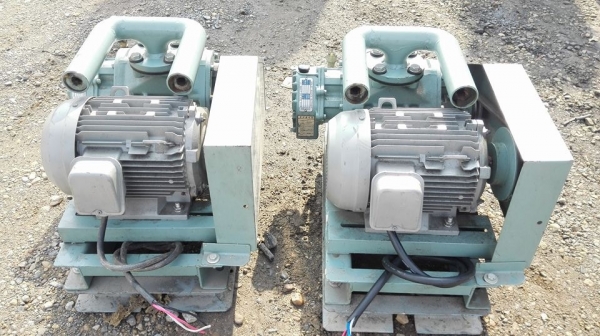 ** SOLD ** รูทโบวเวอร์ญี่ปุ่น ANLET JAPAN มอเตอร์ HITACHI 3 HP 200V 3 สาย สภาพสดน้ำมันใสๆลงตู้ใหม่ๆไม่ต้องกลัวช้ำมาเทสได้!!