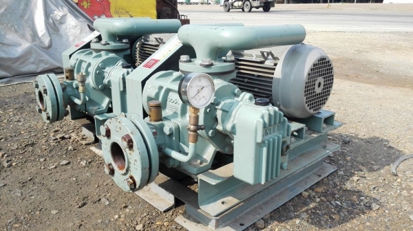 ** SOLD ** รูทโบวเวอร์ญี่ปุ่น ANLET JAPAN มอเตอร์ HITACHI 3 HP 200V 3 สาย สภาพสดน้ำมันใสๆลงตู้ใหม่ๆไม่ต้องกลัวช้ำมาเทสได้!!