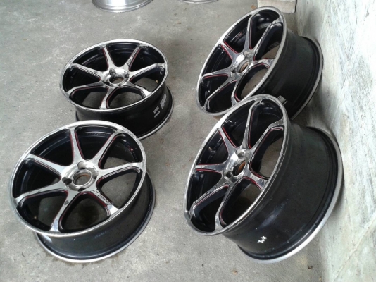 ขอบ17นิ้ว4รู100 ชุดนี้ ราคา 6700 บาท