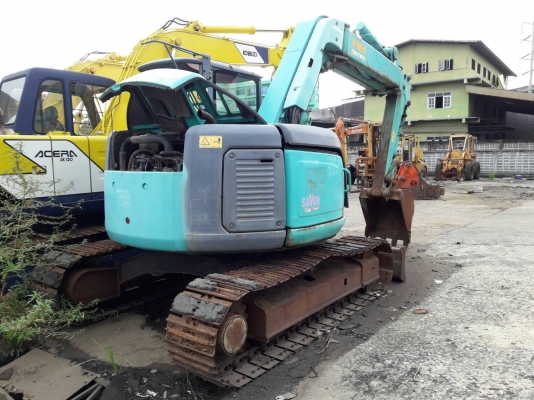 รถขุด KOBELCO รุ่น SK75UR-3