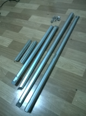 ขายชุดคิ้วโคมเมียมe30 4ประตู สภาพokไม่มีบุบทรงสวย ราคา1500 โทร0924462525โส กทม