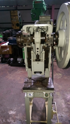 ขายครับขายเครื่องปั๊ม ข้อเสือ ปรับสภาพใหม่ ไฟบ้าน พร้อมใช้ 0814583376 เอก ปทุม