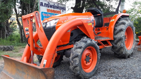 ขายรถไถL4708ใบมีดผาลพรวนพร้อมใช้ครับ ขายรถไถL4708ใบมีดผาลพรวนพร้อมใช้ครับ