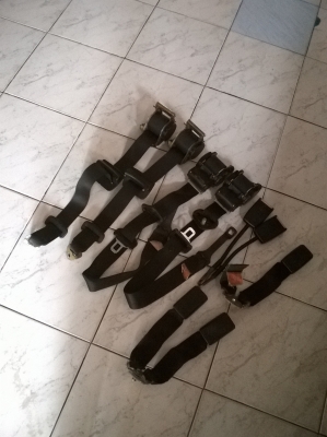 ขายชุดเบลหน้า+หลังe30 4ประตู สภาพok1ชุดราคา1500 โทร0924462525โส กทม