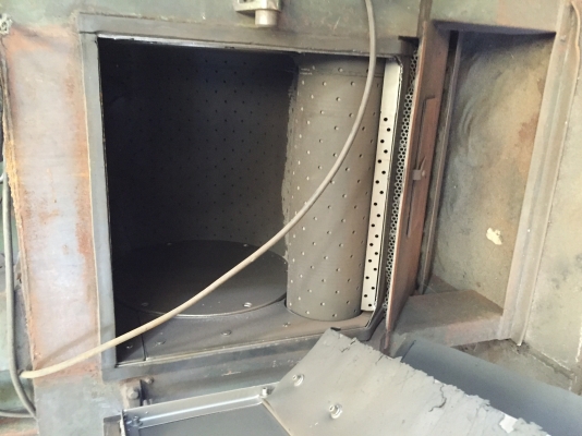 ขายเครื่องยิงทรายพร้อมใช้ขนาด50กก.ราคาสุดประหยัดครับผม ขายเครื่องยิงทรายพร้อมใช้ขนาด50กก.ราคาสุดประหยัดครับผม