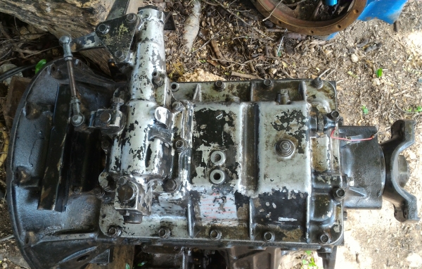 ขายเกียร์ อีซูซุ ร็อคกี้210 สภาพสวย