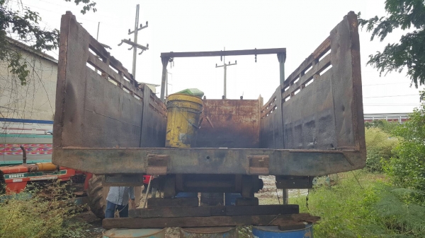 ขาย กระบะดั้ม ยาว 5.60 เมตร กว้าง  2.50 เมตร พร้อมกระบอกดั้ม+คัสซีเทียม ไม่มีปั้มปั่นดั้ม