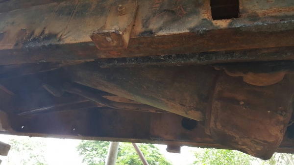 ขาย กระบะดั้ม ยาว 5.60 เมตร กว้าง  2.50 เมตร พร้อมกระบอกดั้ม+คัสซีเทียม ไม่มีปั้มปั่นดั้ม