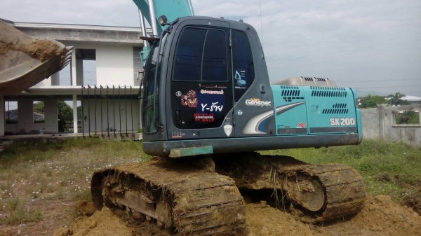 KOBELCO YN12 SUPER   ระบบเต็ม เอกสารอินวอยมือเดียวใช้งานดี รถอยู่ภาคกลาง ราคา1,770,000บ. สนใจติดต่อ 0835601591 หรือ 0903494058