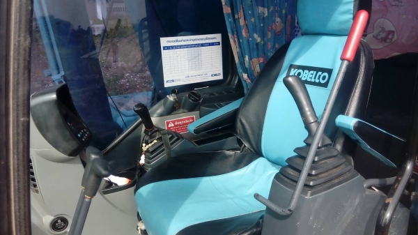 KOBELCO YN12 SUPER   ระบบเต็ม เอกสารอินวอยมือเดียวใช้งานดี รถอยู่ภาคกลาง ราคา1,770,000บ. สนใจติดต่อ 0835601591 หรือ 0903494058