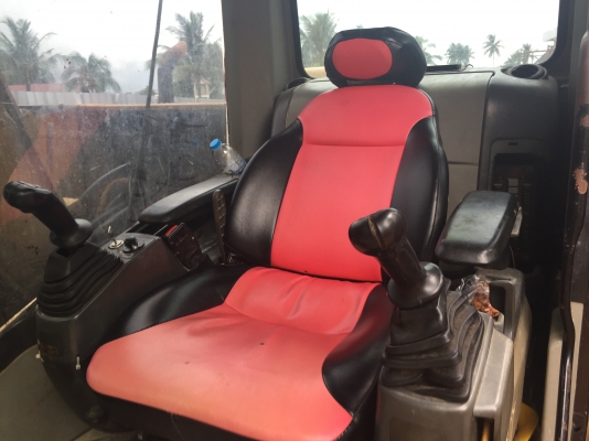 CAT321D...11114ชั่วโมง.รถเดิมๆสวย.รถใช้ในกิจการโรงแรมเท่านั้น สภาพดีใช้ได้