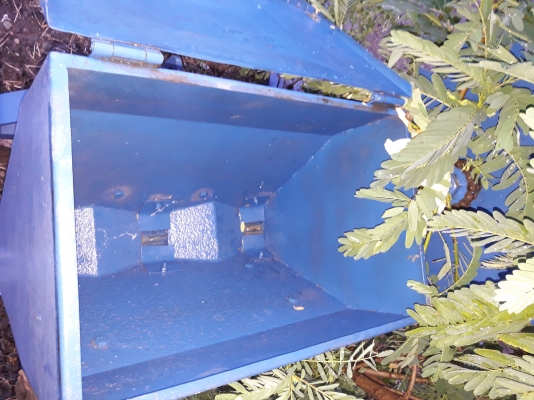 เครื่องหยอดปุ๋ย สภาพดีมาก ส่งได้ทั่วไทย