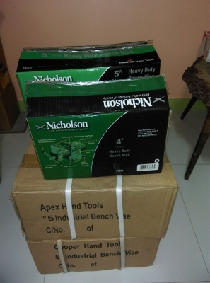 ปากกาจับชิ้นงานNICHOLSONฐานหมุนได้4"5"6"