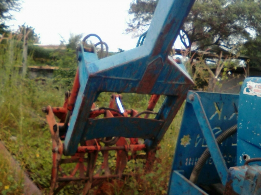 ขายรถไถ FROD 6600 เครื่องT3 ติดคีบสภาพพร้อมใช้งาน เครื่องปั้มดี เอกสารสัญญาซือขาบ