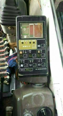 ขาย 645,000 KOMATSU pc 120-5 เอกสารอินวอยท์ ไฟฟ้าครบ เครื่องดี ปั้มแรง แอร์หนาว เอวดี ช่วงล่างเต็ม รถอยู่ ร้อยเอ็ด 090-772-3710 090-772-3708