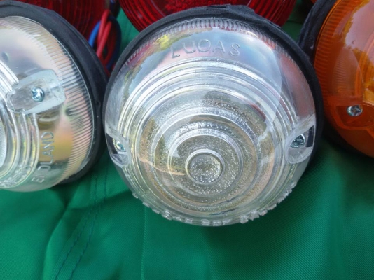 ไฟชุดใหญ่ใส่แลนด์โรเวอร์ครับ