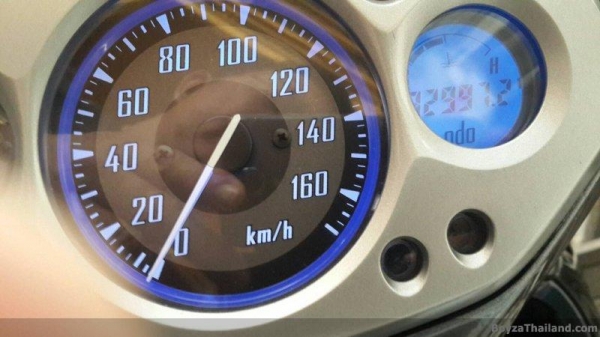 ขาย Yamaha Nouvo Elegance 135 ล้อแม็กแท้ รุ่นคาร์บูตัวสุดท้าย เครื่องดีเดิมๆ สภาพดภายนอกสวยเดิมๆ มีรอยล้มด้านข้างซ้ายนิดหนึ่่ง ภาษีขาด 1 ปี เล่มพร้อมชุดโอน