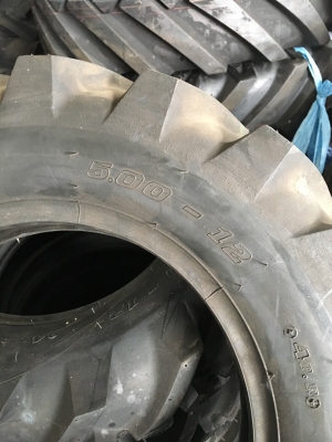 5.00-12 ยางรถไถ(ยางใหม่ยี่ห้อsiame)สวยๆเลยครับ