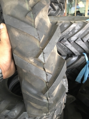 5.00-12 ยางรถไถ(ยางใหม่ยี่ห้อsiame)สวยๆเลยครับ 5.00-12 ยางรถไถ(ยางใหม่ยี่ห้อsiame)สวยๆเลยครับ