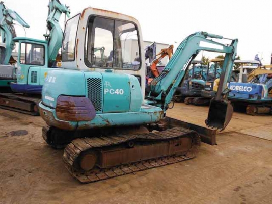 รถขุด Komatsu PC40-7 #24488 *Japan สั่งนำเข้าโทร. 080-6565422 (หนิง)