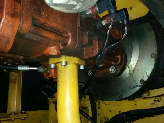 รถแม็คโค  LiuKong 920D  ใช้งาน 6,281 ชั่วโมง